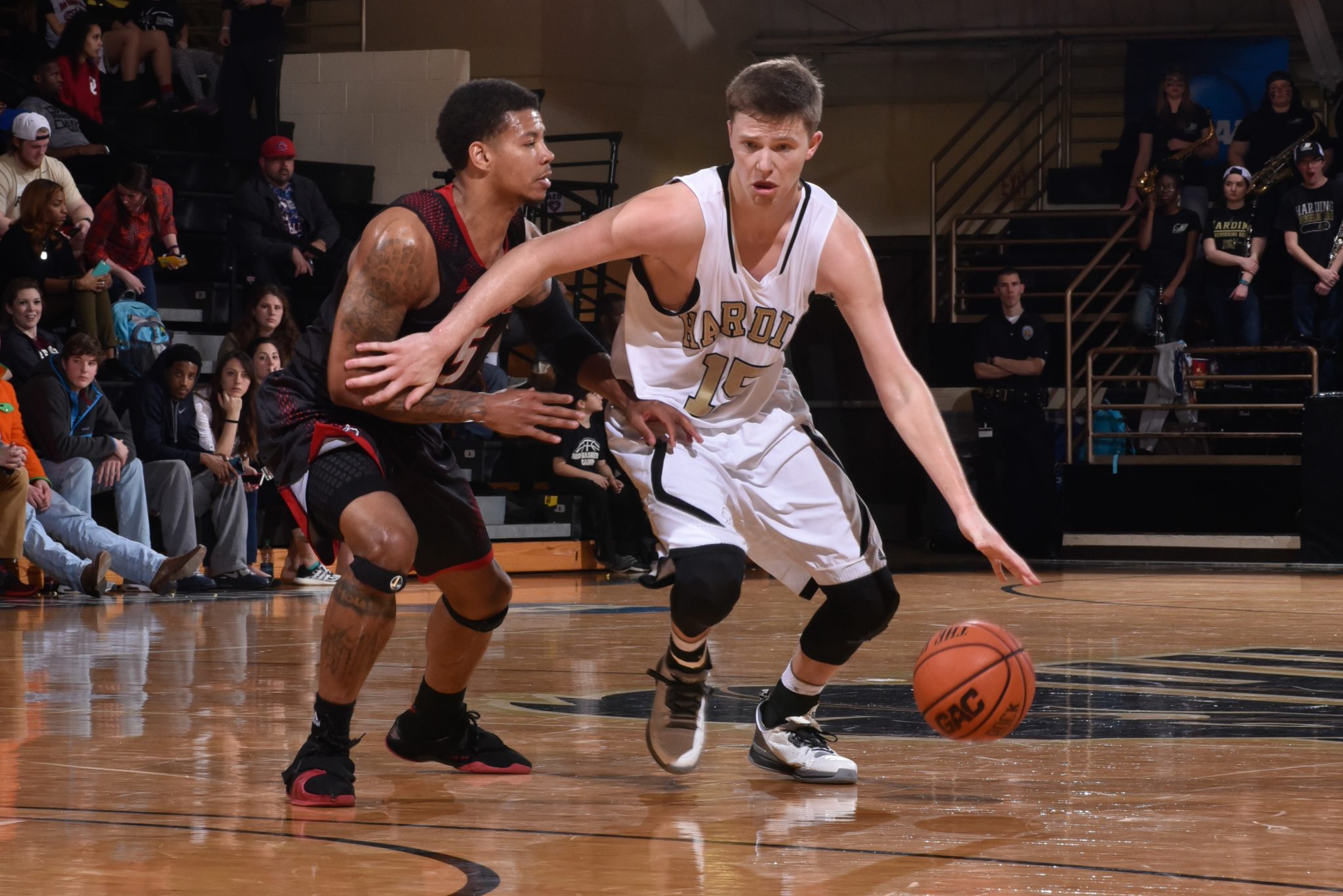 Basketball Splits With Oklahoma Baptist The Bison