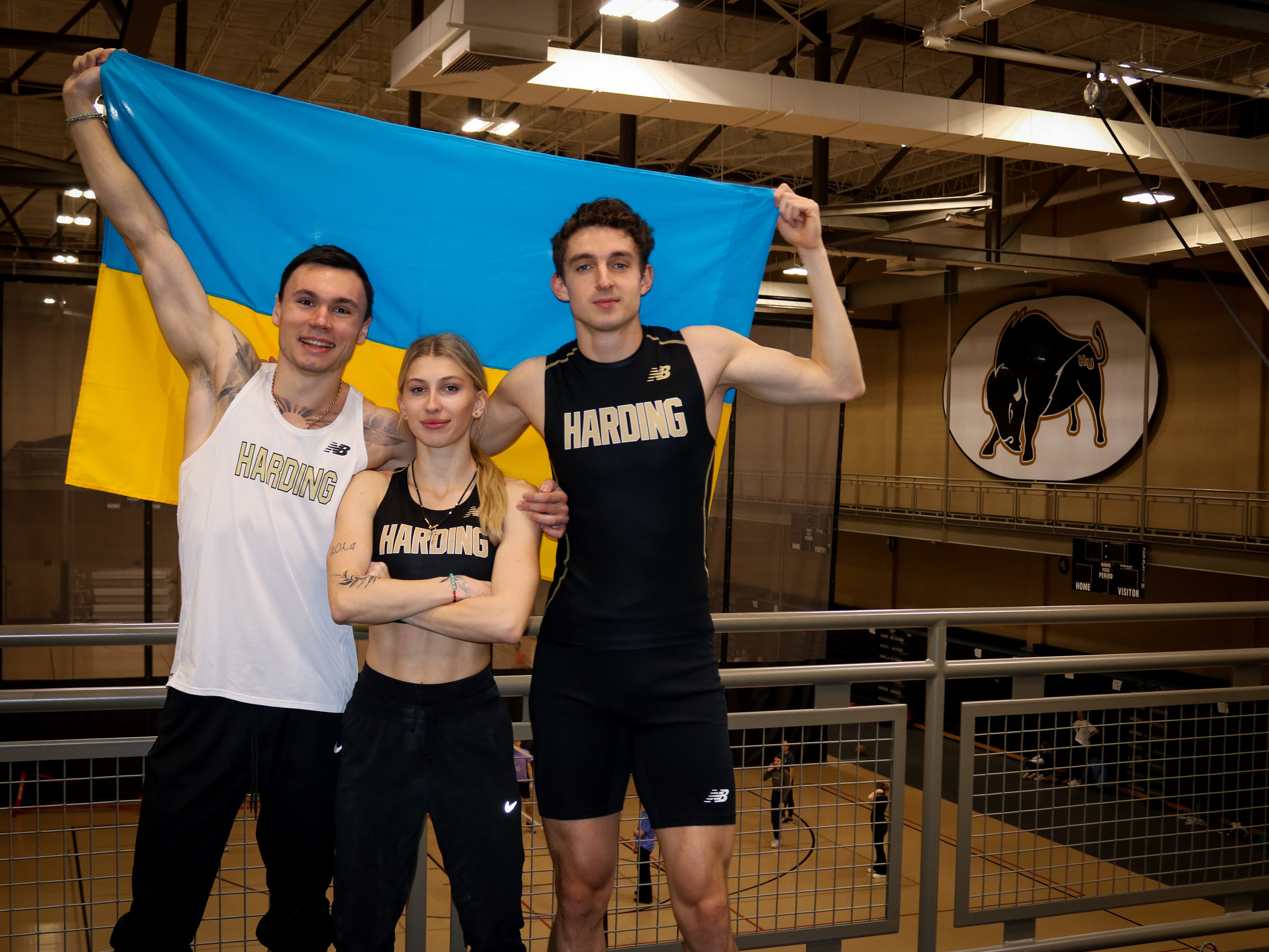 Track welcomes Ukrainian athletes | The Bison